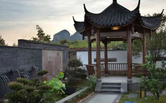 Wuyishan Xiyu Yueting Resort