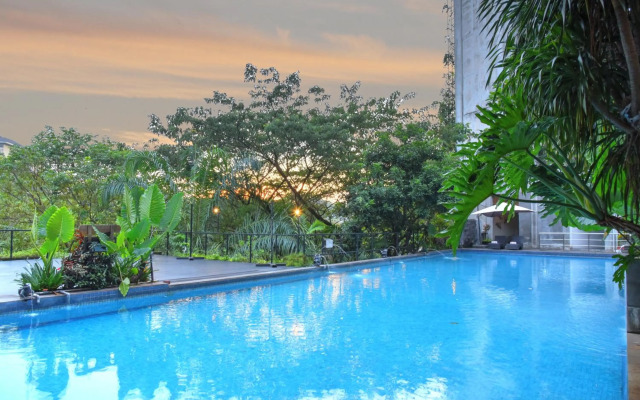 Oak Tree Emerald Hotel & Conventions Semarang