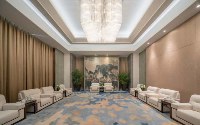 Wuhan Optics Valley Convention Hotel