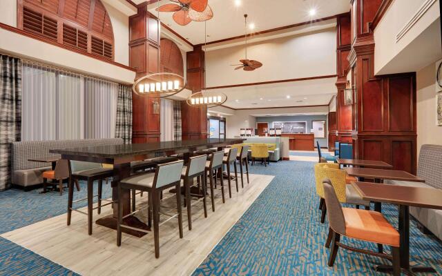 Hampton Inn & Suites Dallas-Arlington-South