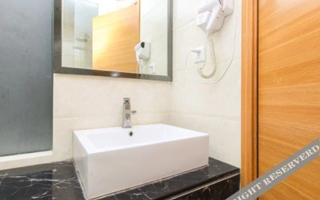 Landisi Hotel