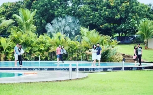 Bansari Greens Resort