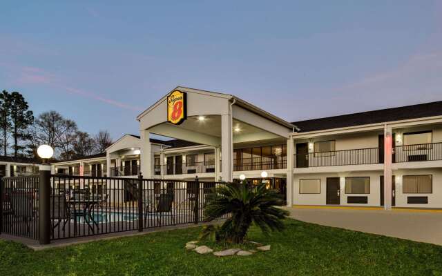 Super 8 by Wyndham Ocean Springs Biloxi