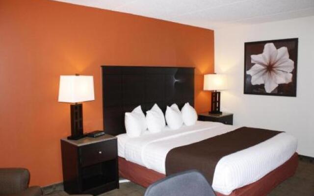 Riverfront Hotel