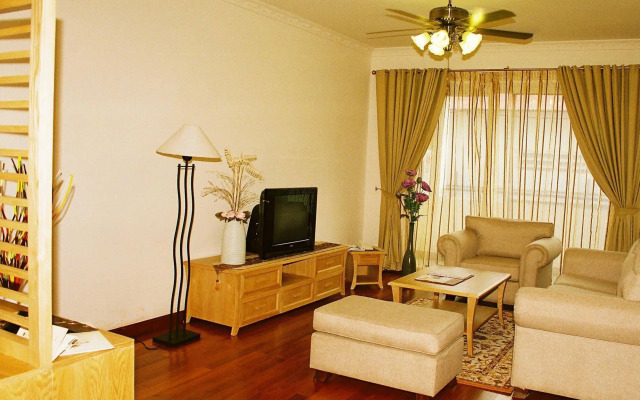 Sunflower International Village