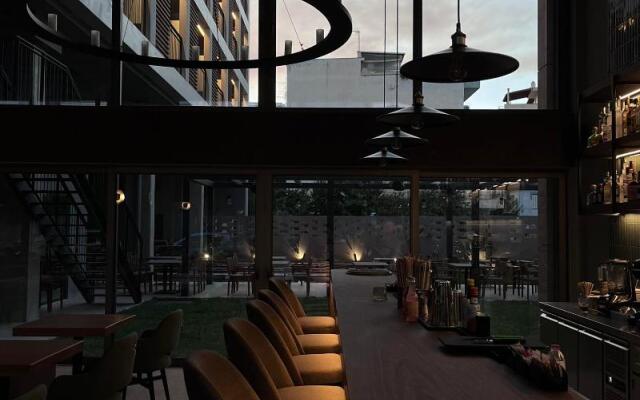 Magnes Hotel
