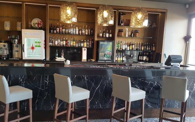 Harbour Bridge Suites 001