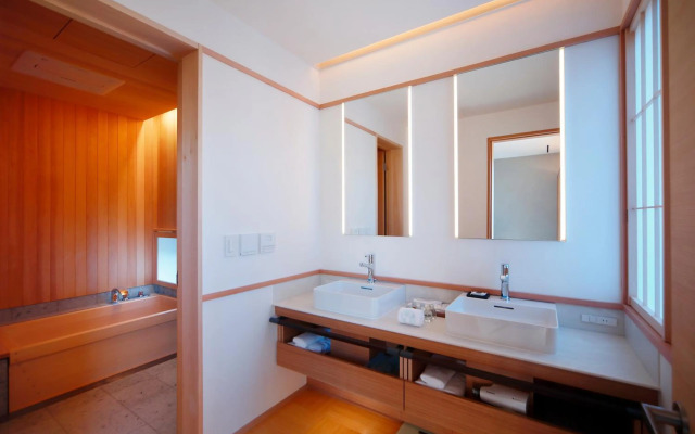 Aoi Suites at Nanzenji Modern & Traditional Japanese Style