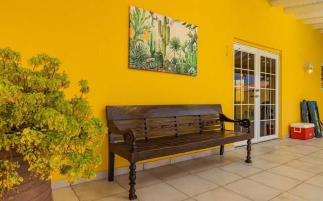 Cheerful Caribbean Villa w Private Pool 3BR