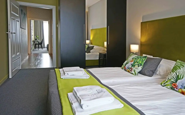 IRS ROYAL APARTMENTS - IRS Brabank