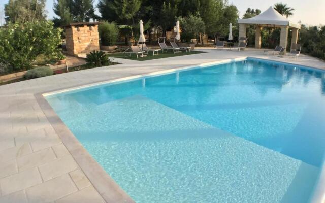 WHITE POOL Matino - Gallipoli - 5pl