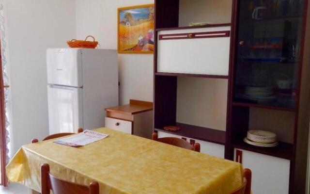 M135 - Marcelli, trilocale con portico a 150mt dal mare