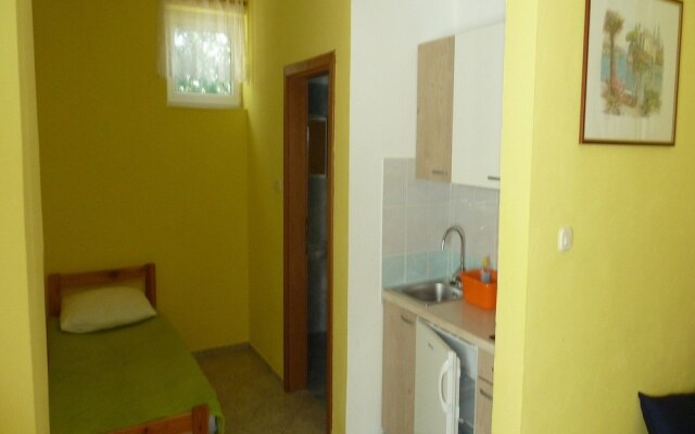 Apartments Šušnjara