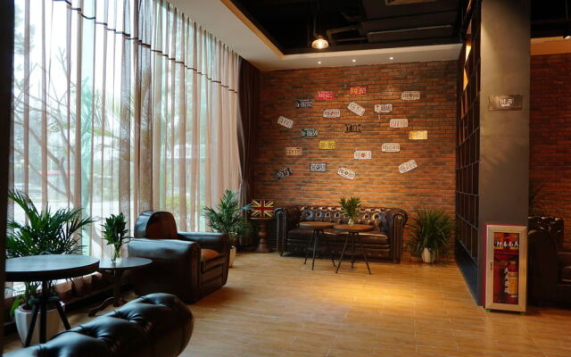 James Joyce Coffetel Guangzhou Shijing City Plaza