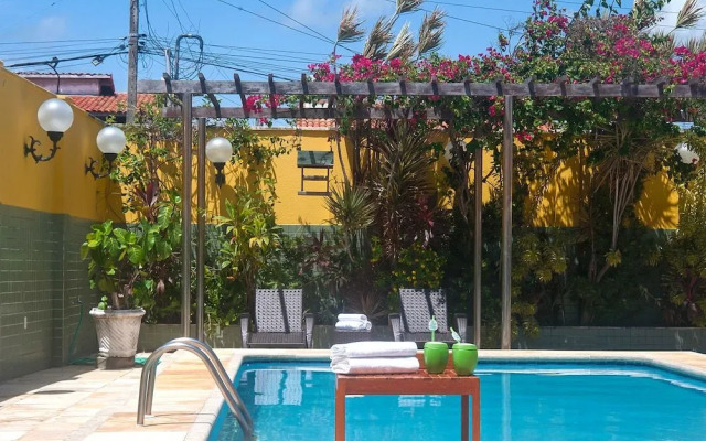 Casa com Piscina no Iguape 50m do Mar