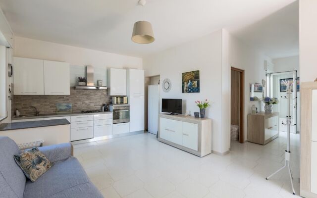 3791 Villa Maria by Barbarhouse