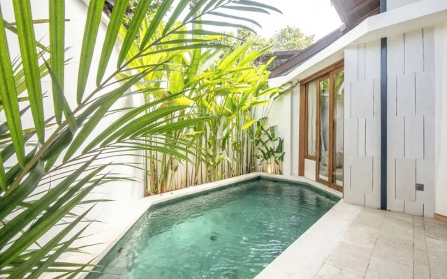 Chic 1-br Villa With Pool, 800m From Echo Beach