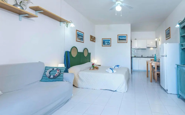 I Fari 15 600m From The Beach