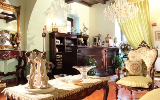 Hotel San Leo