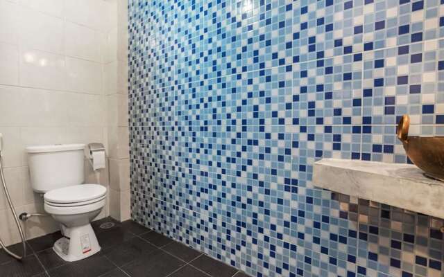 Saladaeng Gallery Hostel By Favstay