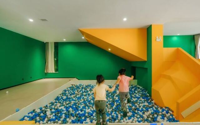 Floral Hotel·Ye Sanpo Dachao Hotel