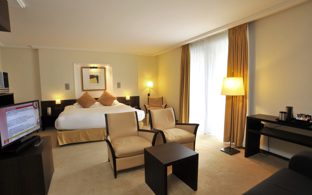 Отель Parker Hotel Brussels Airport