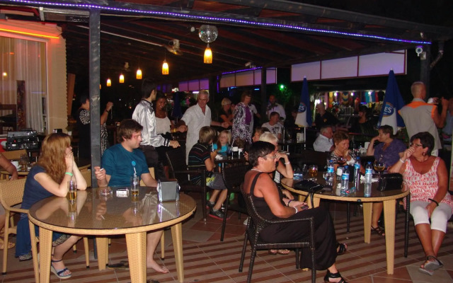 Kleopatra İkiz Otel