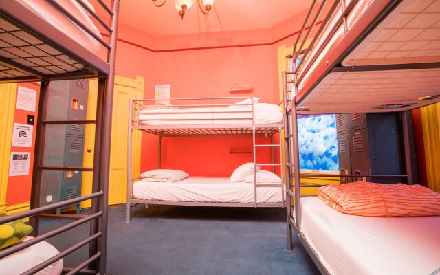 International Travelers House Adventure Hostel