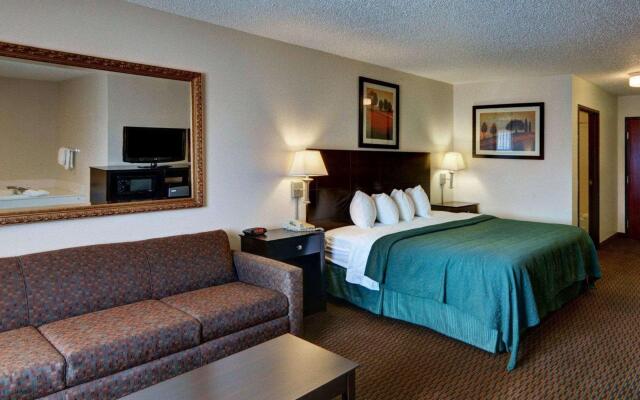 Quality Inn & Suites Wichita Falls I-44