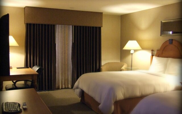 Ramada by Wyndham Milwaukee