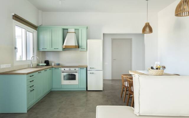 Alsea Seafront Apartments