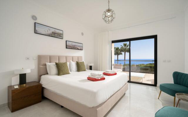 Stunning Sea View Lagos Apartment by Ideal Homes