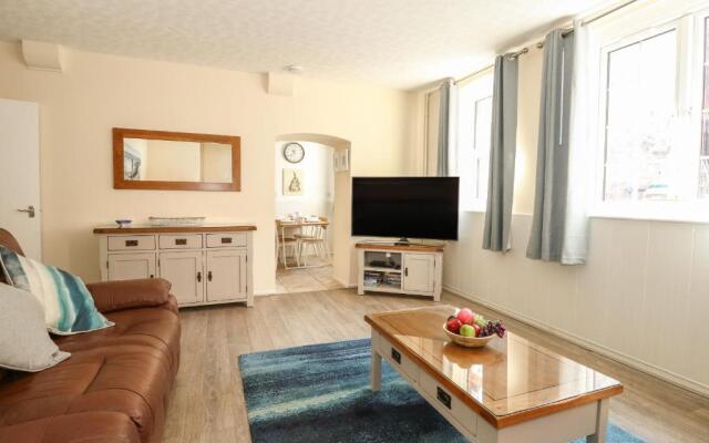 Old Malthouse Apartment