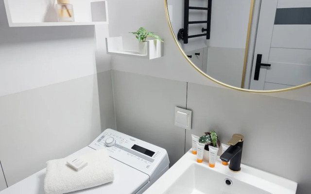 Sienna Modern Studio by Renters