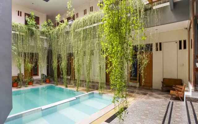 Blok O International Guest House