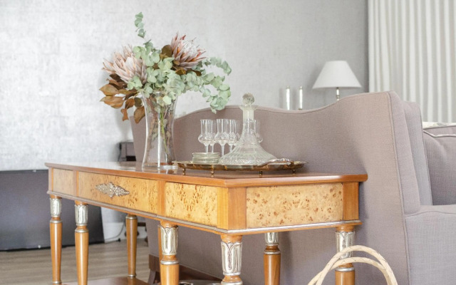 Private Penthouse Suite