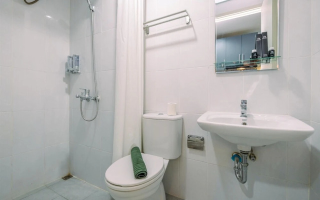 Cozy Studio At Patraland Urbano Apartment Near Train Station