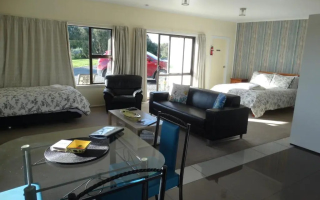 Kauri Lodge Farmstay