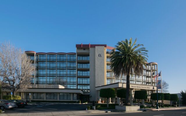 Oakland Airport Executive Hotel