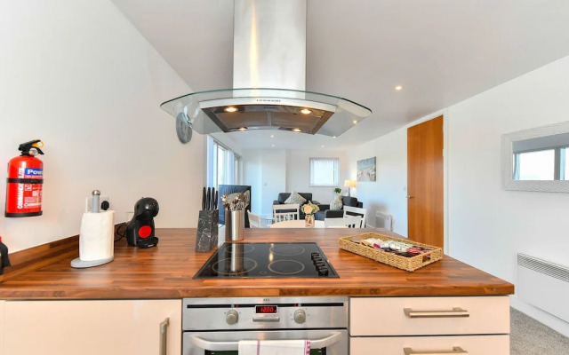 Just Stay Wales - Meridian Wharf