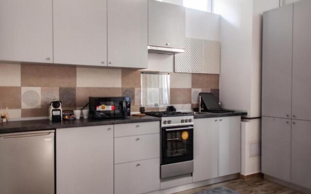 Modern Studio in the Heart of Iasi