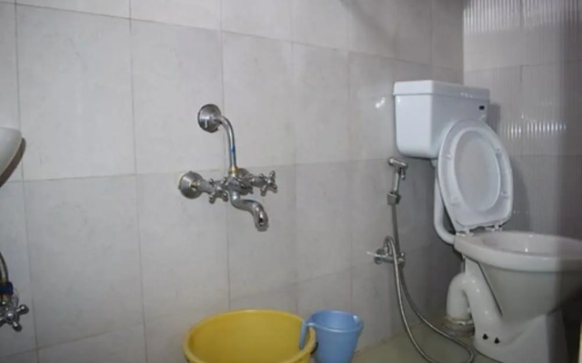 Goroomgo Caroline Homestay Bhubaneswar