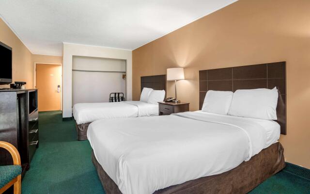 Rodeway Inn And Suites