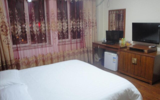 Mudanjiang Wan Zai Business Hotel