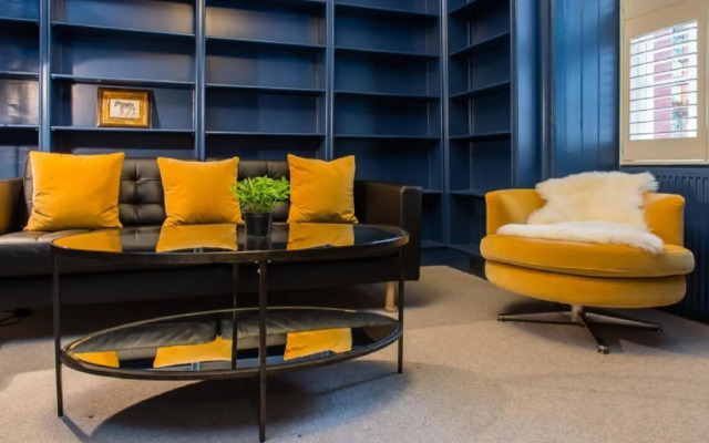 Ramsay Gardens - Grand 4-Bedroom Apartment Next To Castle