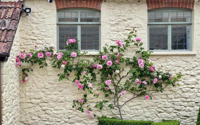 Home Farm Hotel