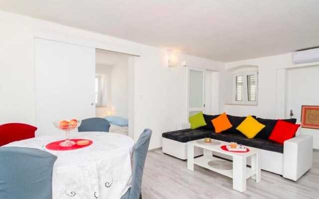 Modern Apartment In Dubrovnik Near Rectors Palace
