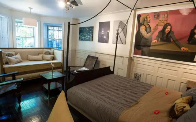 Two-bedroom Brooklyn Brownstone