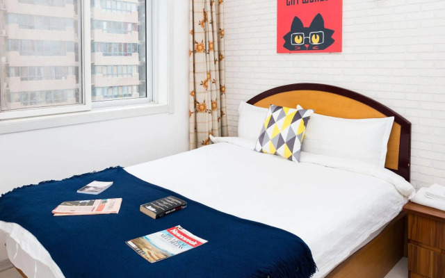 Mr. Vinegar Apartment