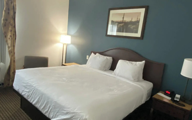 Tombstone Grand Hotel A Baymont By Wyndham
